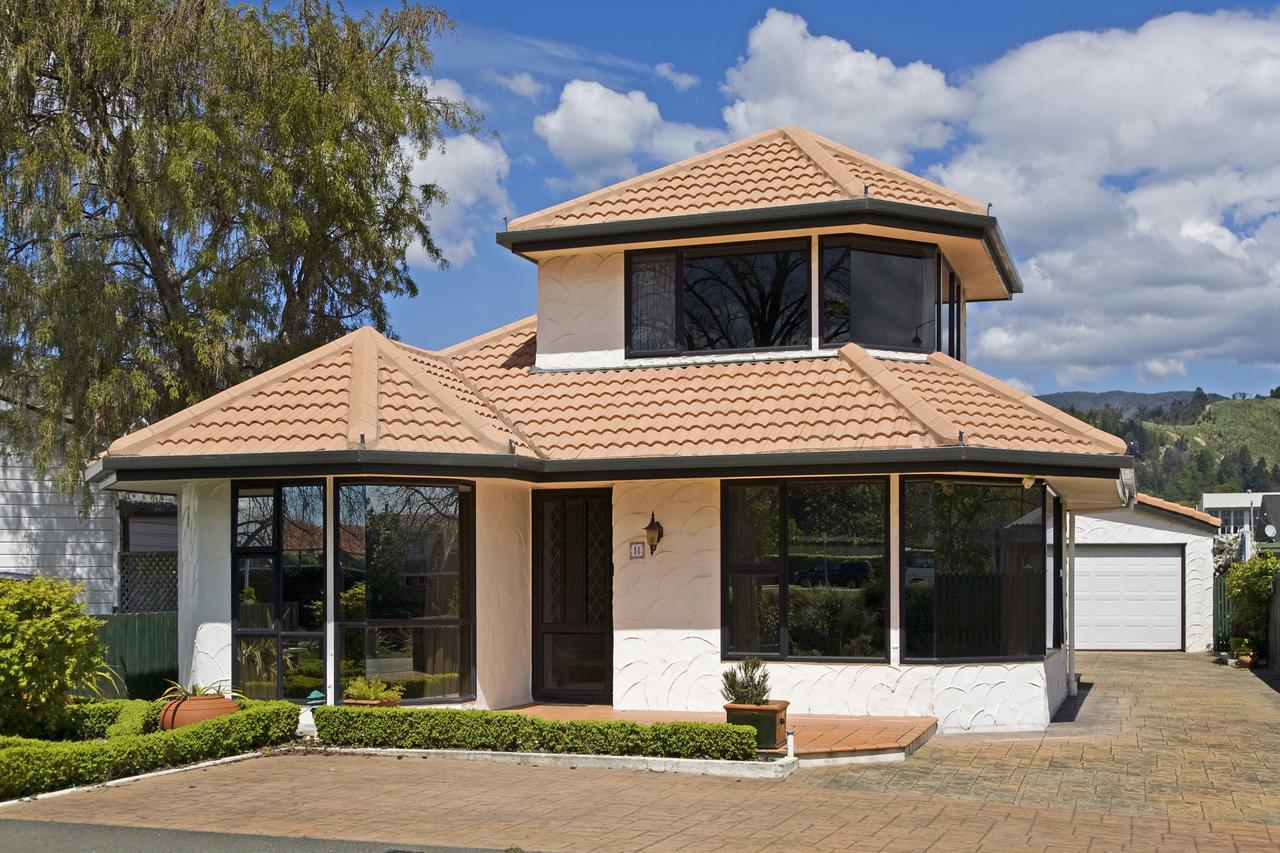 Riverside Villa - In The City By The River! Нелсън Екстериор снимка
